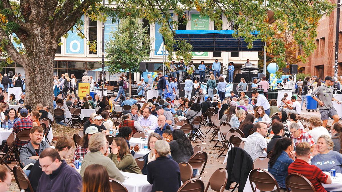 Crowd shot of employee appreciation day.